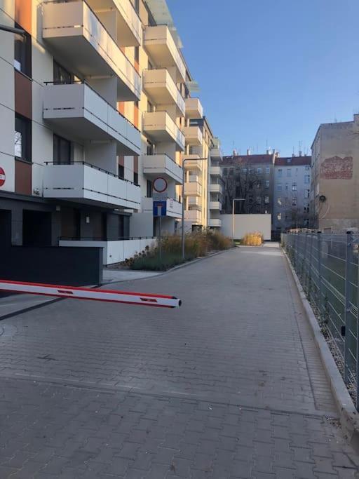 Apartament, Free Parking, Blisko Rynek-dworzec Pkp-pks, Sklepy Apartment