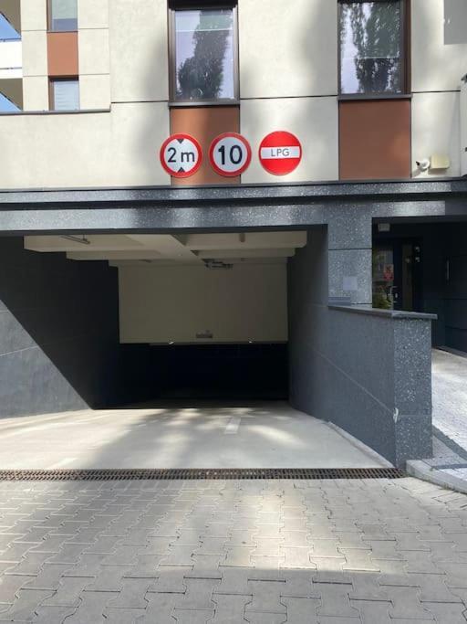 Apartment Apartament, Free Parking, Blisko Rynek-dworzec Pkp-pks, Sklepy Wroclaw