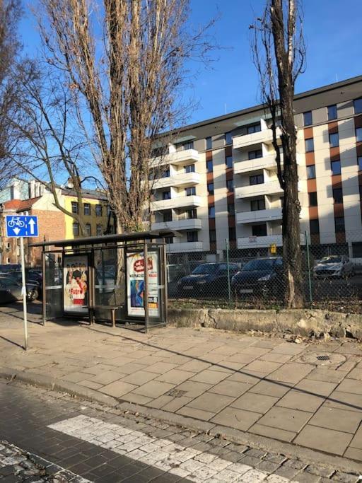 Apartament, Free Parking, Blisko Rynek-dworzec Pkp-pks, Sklepy Wroclaw